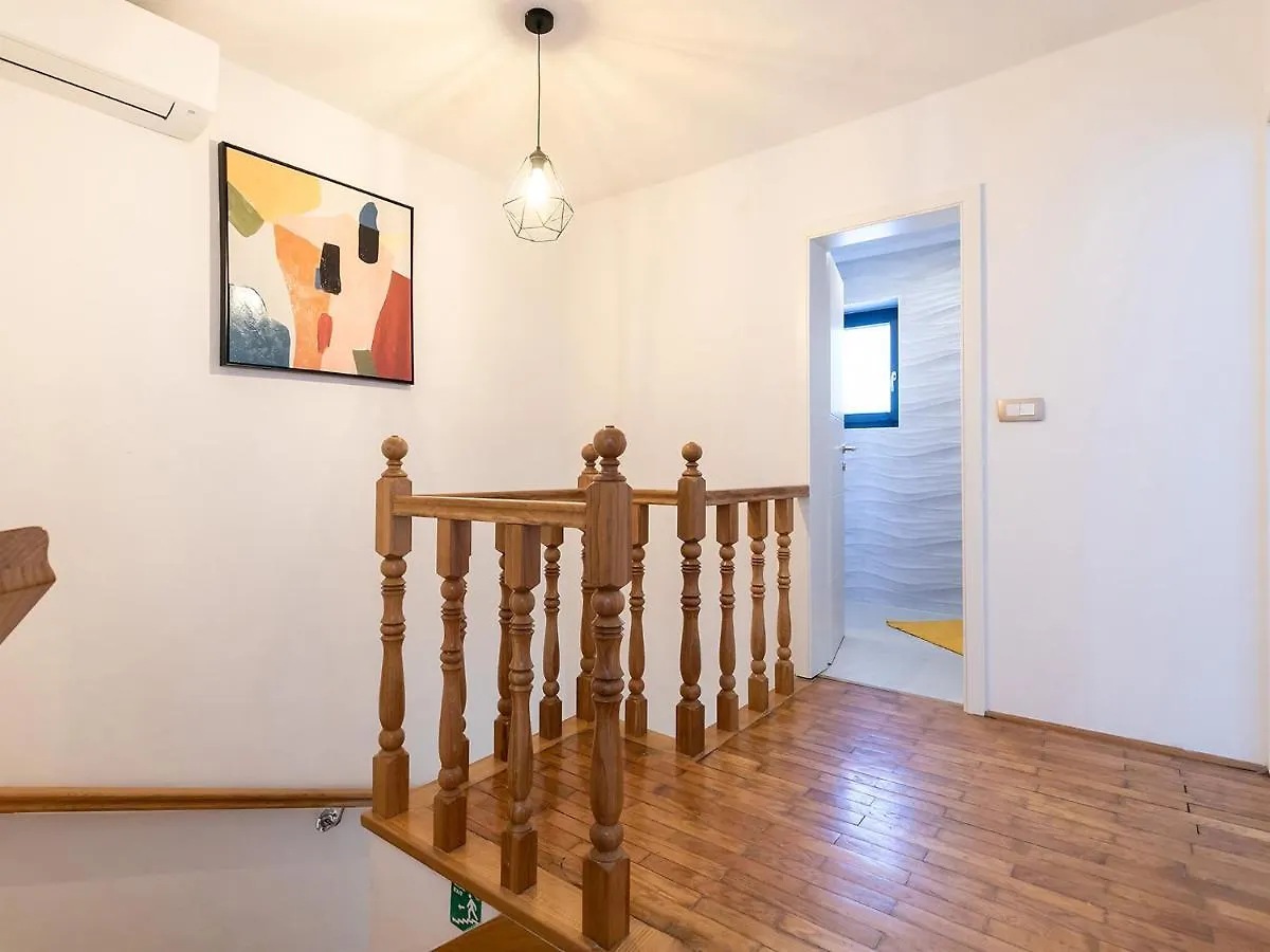 Apartments Nada Poreč 0*,